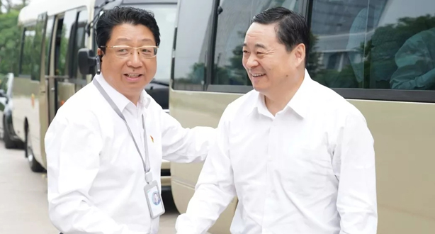 國務院國資委黨委書記、主任郝鵬蒞臨物產中大旗下浙江中大元通特種電纜有限公司檢查指導