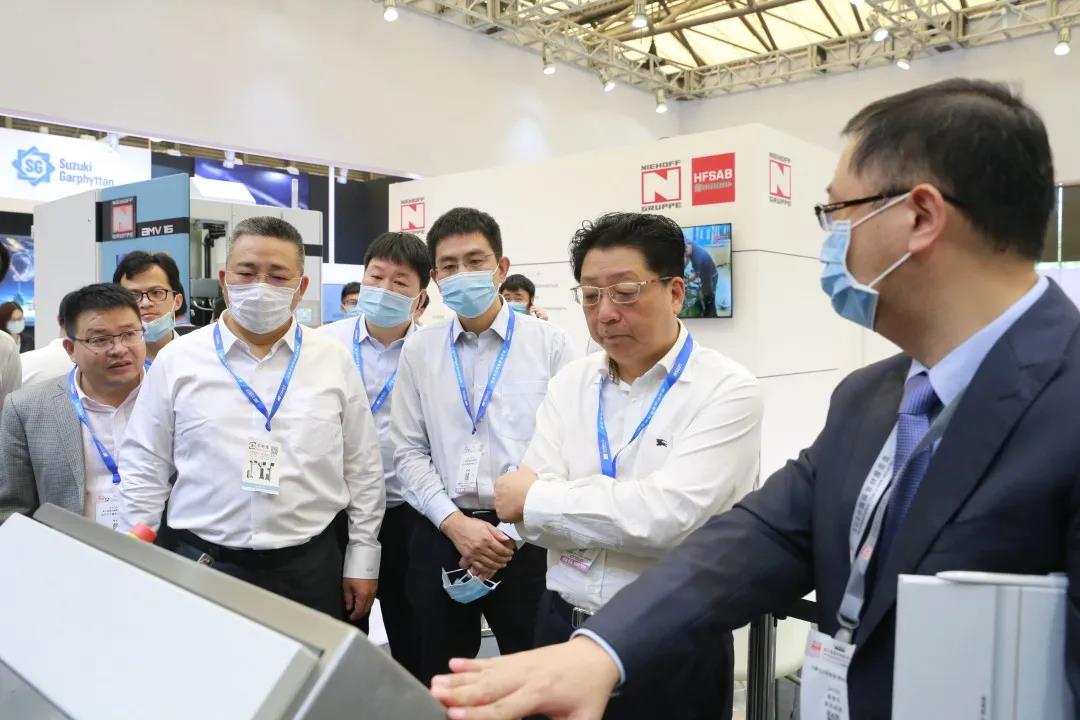 堅持“走出去”“引進來” 持續(xù)打造以市場為導向、產學研結合的線纜科技創(chuàng)新體系